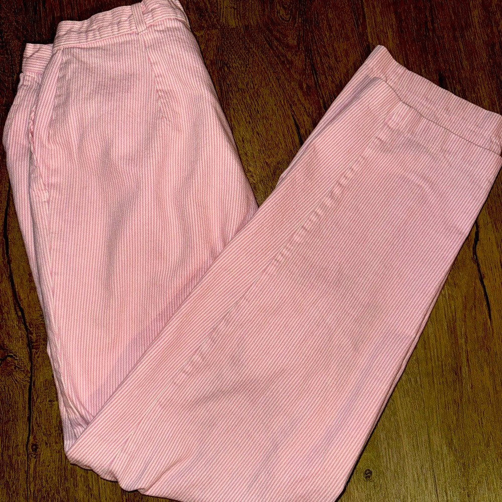 Pink Levi’s travelers vintage jeans